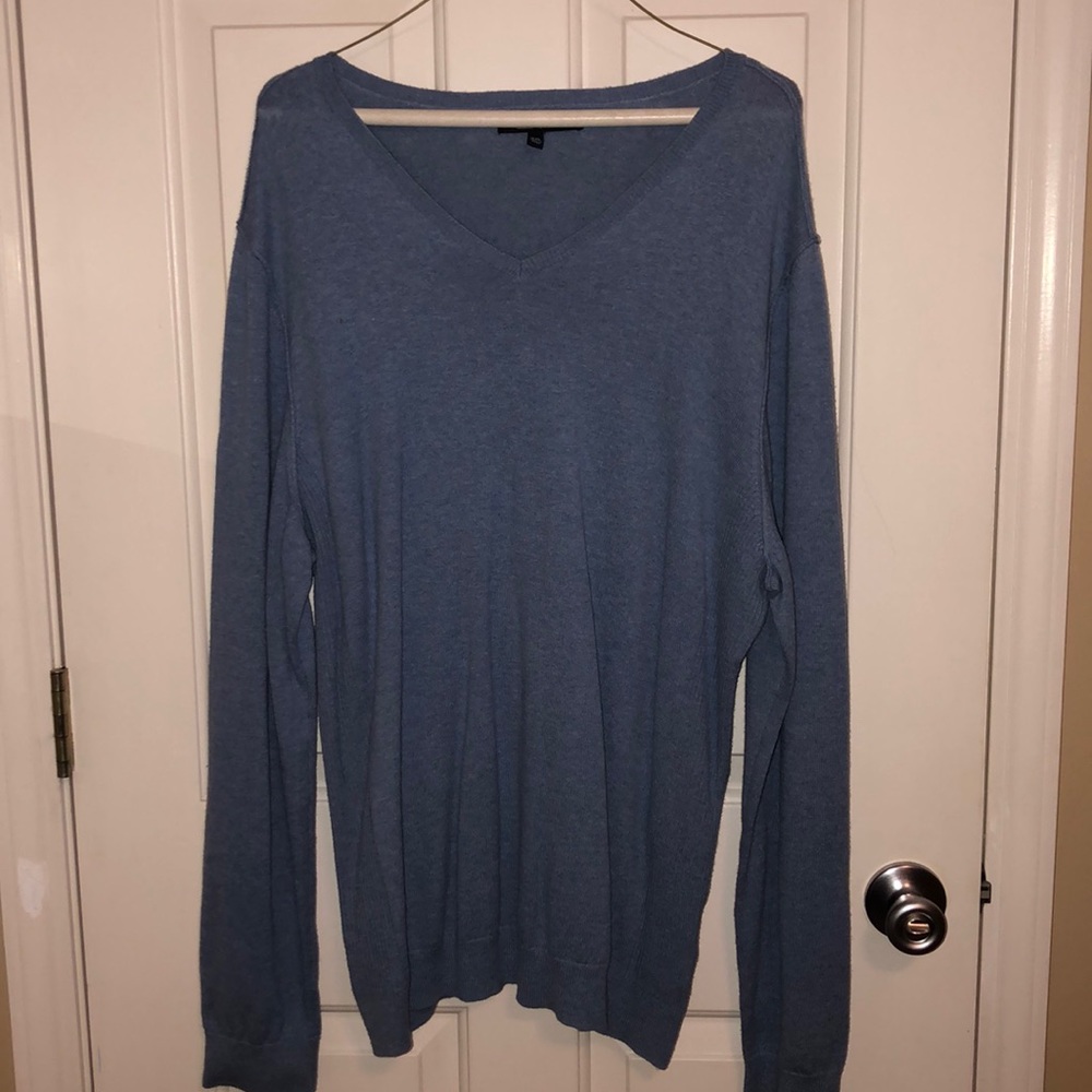 MARC ANTHONY BLUE SWEATER